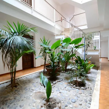 The In Estartit Apartment *