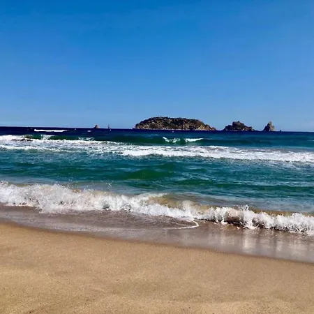 In Spain Near Sandy 아파트
